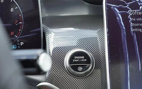 Mercedes-Benz GLC, 2025 год, 7 050 000 рублей, 25 фотография