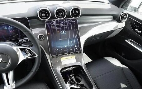 Mercedes-Benz GLC, 2025 год, 7 050 000 рублей, 16 фотография