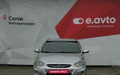 Hyundai Solaris II рестайлинг, 2013 год, 950 000 рублей, 2 фотография