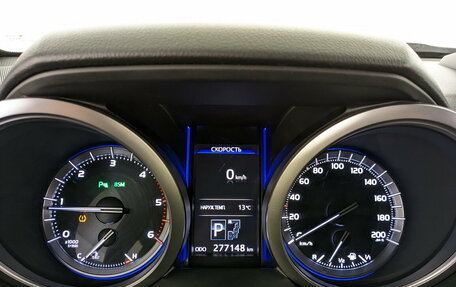 Toyota Land Cruiser Prado 150 рестайлинг 2, 2016 год, 3 350 000 рублей, 13 фотография