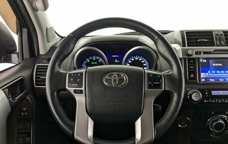 Toyota Land Cruiser Prado 150 рестайлинг 2, 2016 год, 3 350 000 рублей, 22 фотография