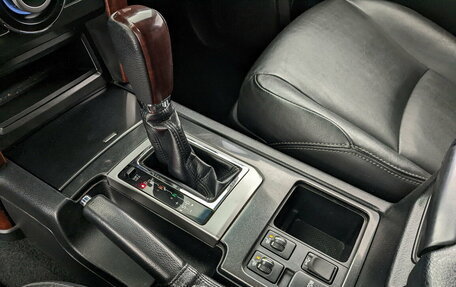 Toyota Land Cruiser Prado 150 рестайлинг 2, 2016 год, 3 350 000 рублей, 27 фотография