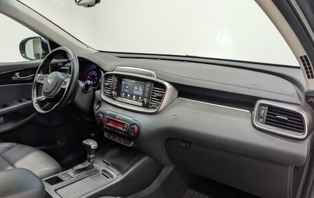 KIA Sorento III Prime рестайлинг, 2019 год, 3 050 000 рублей, 17 фотография