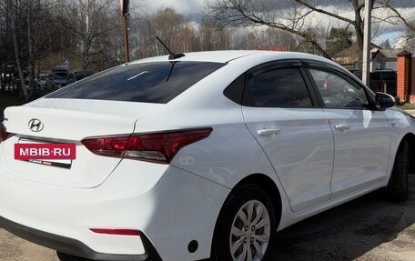 Hyundai Solaris II рестайлинг, 2017 год, 1 390 000 рублей, 4 фотография