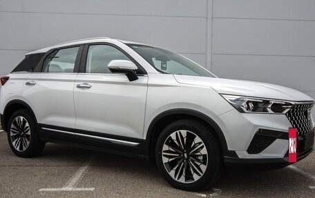 FAW Bestune T77, 2024 год, 1 999 000 рублей, 2 фотография