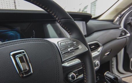 FAW Bestune T77, 2024 год, 1 999 000 рублей, 15 фотография