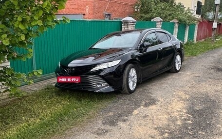 Toyota Camry, 2018 год, 2 550 000 рублей, 6 фотография