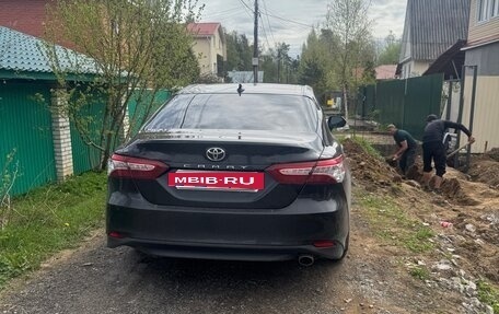 Toyota Camry, 2018 год, 2 550 000 рублей, 9 фотография