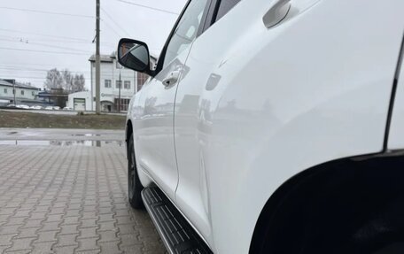 Toyota Land Cruiser Prado 150 рестайлинг 2, 2015 год, 3 675 000 рублей, 12 фотография