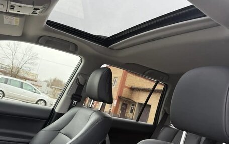 Toyota Land Cruiser Prado 150 рестайлинг 2, 2015 год, 3 675 000 рублей, 23 фотография