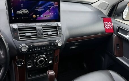 Toyota Land Cruiser Prado 150 рестайлинг 2, 2015 год, 3 675 000 рублей, 22 фотография