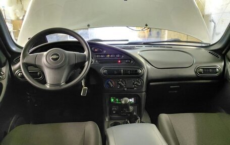 Chevrolet Niva I рестайлинг, 2018 год, 700 000 рублей, 11 фотография