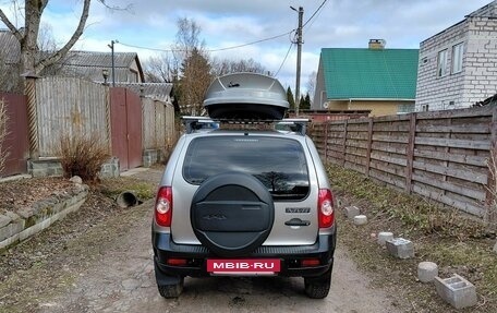 Chevrolet Niva I рестайлинг, 2018 год, 700 000 рублей, 8 фотография