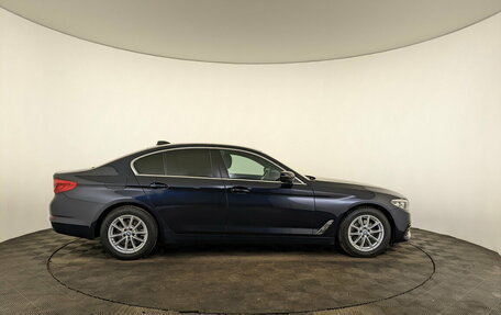 BMW 5 серия, 2019 год, 3 915 000 рублей, 4 фотография