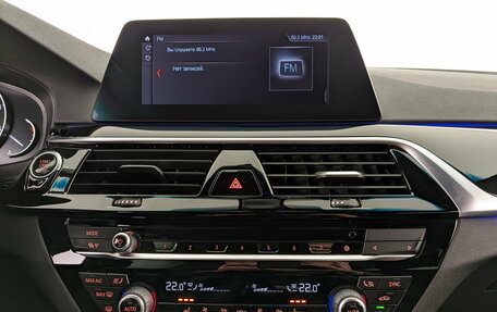 BMW 5 серия, 2019 год, 3 915 000 рублей, 15 фотография