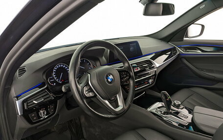 BMW 5 серия, 2019 год, 3 915 000 рублей, 16 фотография