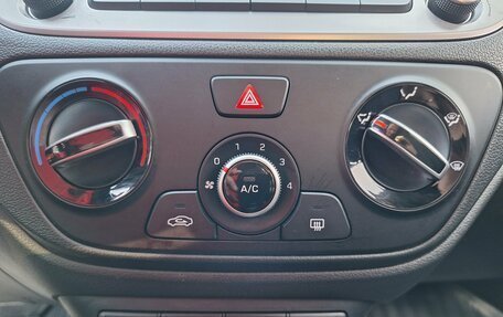 Hyundai Solaris II рестайлинг, 2020 год, 1 590 000 рублей, 14 фотография