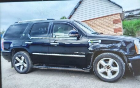 Cadillac Escalade III, 2010 год, 1 400 000 рублей, 4 фотография