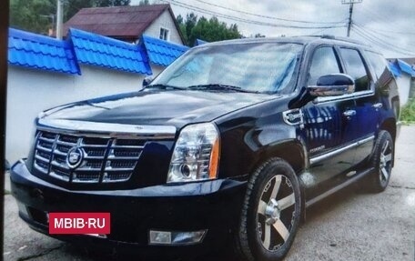 Cadillac Escalade III, 2010 год, 1 400 000 рублей, 3 фотография