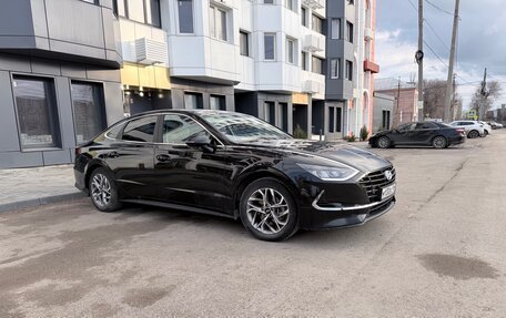 Hyundai Sonata VIII, 2021 год, 2 380 000 рублей, 3 фотография