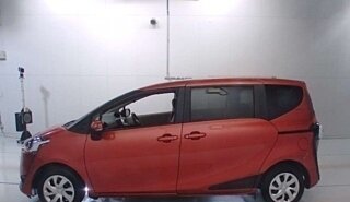 Toyota Sienta II, 2018 год, 1 325 000 рублей, 14 фотография