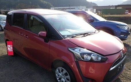 Toyota Sienta II, 2018 год, 1 325 000 рублей, 6 фотография