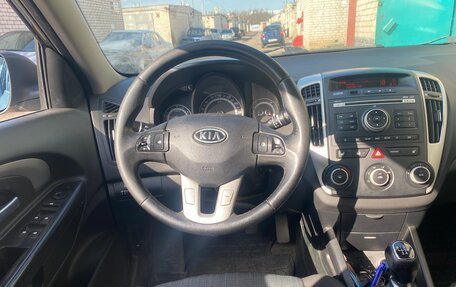 KIA cee'd I рестайлинг, 2010 год, 500 000 рублей, 4 фотография