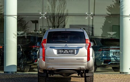 Mitsubishi Pajero Sport III рестайлинг, 2017 год, 2 595 000 рублей, 5 фотография