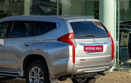 Mitsubishi Pajero Sport III рестайлинг, 2017 год, 2 595 000 рублей, 8 фотография