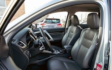 Mitsubishi Pajero Sport III рестайлинг, 2017 год, 2 595 000 рублей, 11 фотография