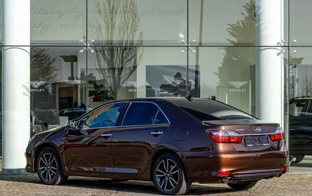 Toyota Camry, 2017 год, 2 195 000 рублей, 4 фотография