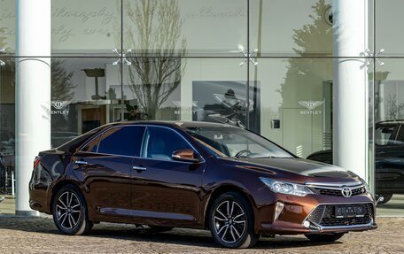 Toyota Camry, 2017 год, 2 195 000 рублей, 3 фотография