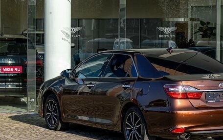 Toyota Camry, 2017 год, 2 195 000 рублей, 8 фотография