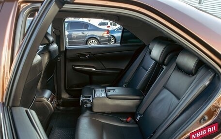 Toyota Camry, 2017 год, 2 195 000 рублей, 16 фотография