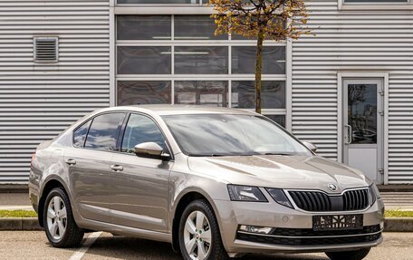 Skoda Octavia, 2018 год, 1 595 000 рублей, 3 фотография
