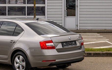 Skoda Octavia, 2018 год, 1 595 000 рублей, 10 фотография