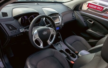 Hyundai ix35 I рестайлинг, 2011 год, 995 000 рублей, 13 фотография