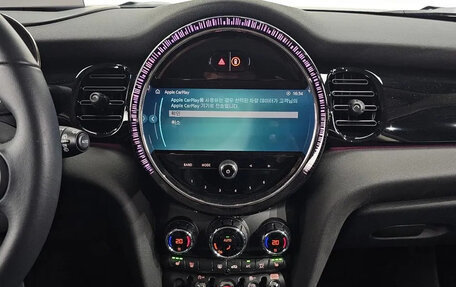 MINI Hatch, 2022 год, 1 947 000 рублей, 8 фотография