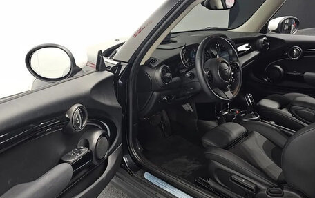 MINI Hatch, 2022 год, 1 947 000 рублей, 5 фотография