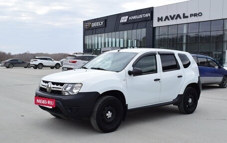 Renault Duster I рестайлинг, 2018 год, 997 000 рублей, 4 фотография