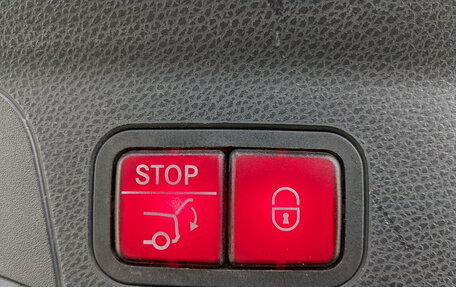 Mercedes-Benz GLC, 2018 год, 3 780 000 рублей, 29 фотография