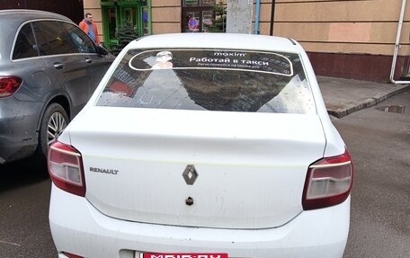 Renault Logan II, 2017 год, 333 000 рублей, 4 фотография