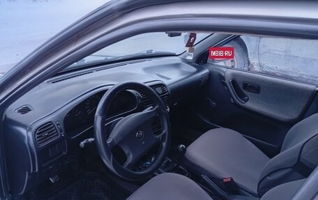 Nissan Sunny N14, 1992 год, 220 000 рублей, 3 фотография