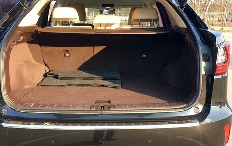 Lexus RX IV рестайлинг, 2017 год, 3 830 000 рублей, 9 фотография