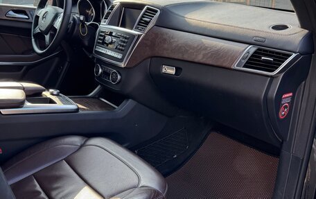 Mercedes-Benz GL-Класс, 2014 год, 2 900 000 рублей, 9 фотография