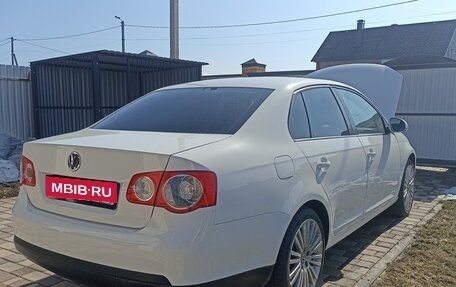 Volkswagen Jetta VI, 2010 год, 800 000 рублей, 7 фотография