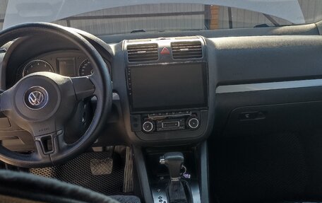 Volkswagen Jetta VI, 2010 год, 800 000 рублей, 12 фотография