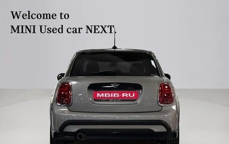 MINI Hatch, 2022 год, 1 994 000 рублей, 4 фотография