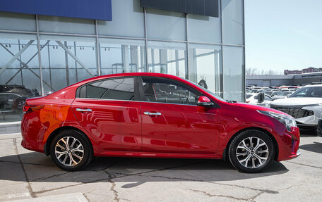 KIA Rio IV, 2022 год, 1 645 000 рублей, 10 фотография