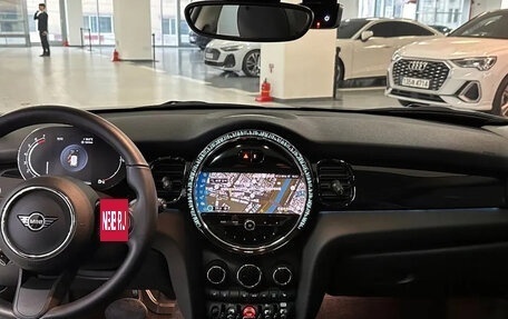 MINI Hatch, 2022 год, 1 994 000 рублей, 6 фотография